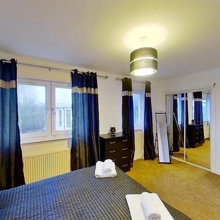 Orange Town House - Shaw Road, Only 6 Minutes To City Centre Aberdeen Dış mekan fotoğraf