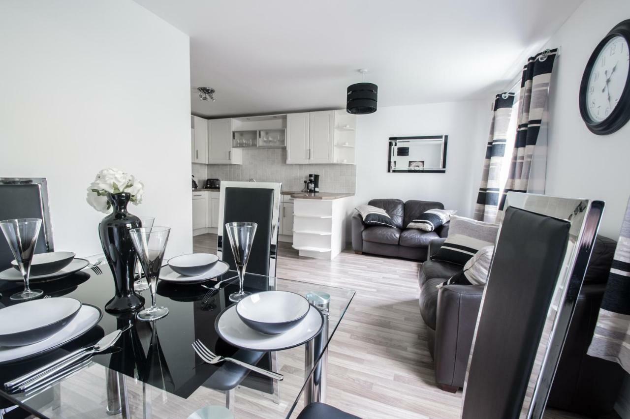 Orange Town House - Shaw Road, Only 6 Minutes To City Centre Aberdeen Dış mekan fotoğraf